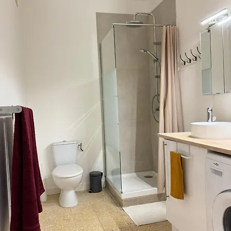 Apartment Agreable 4 Pers A 5 Km De La Plage Sigean
